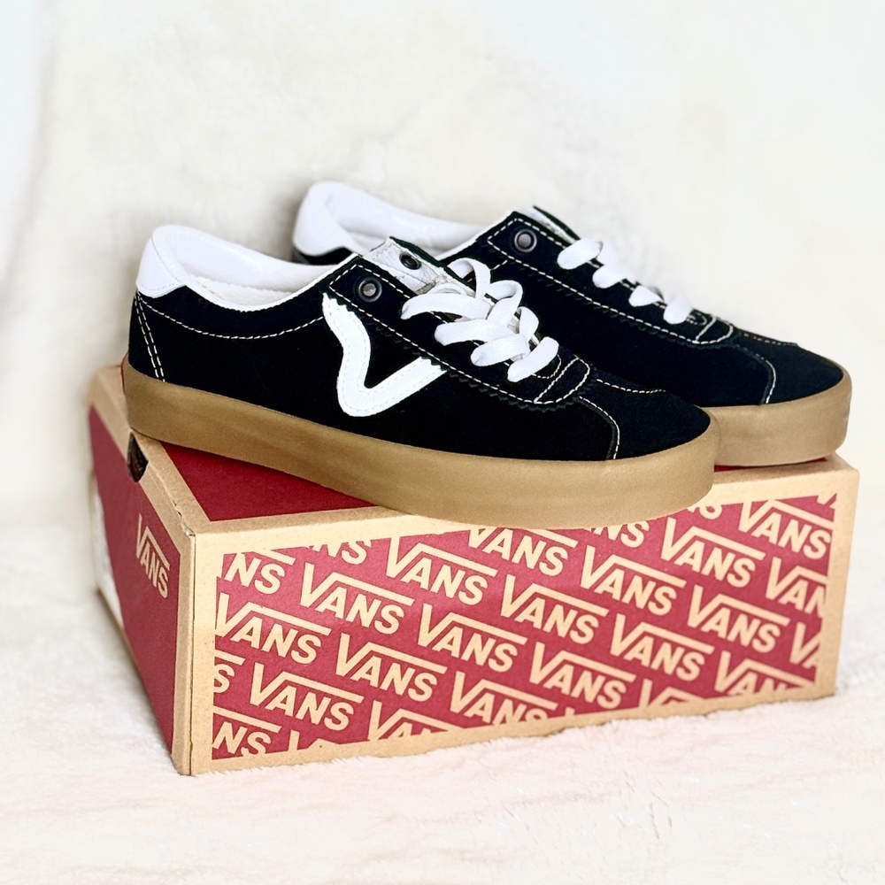 Vans Sport Low Shoe Black/Gum Boys Suede Men 4.0 Women 5.5 Classic New In Box